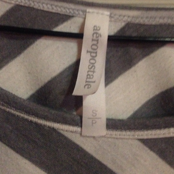 t-shirt - Picture 2 of 2