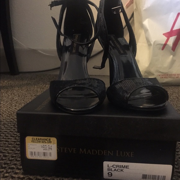 Steve Madden Luxe NWT black sequin open toe heels
