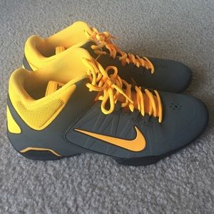 Men's Nike Air Visi Pro 4 | sz 10 US
