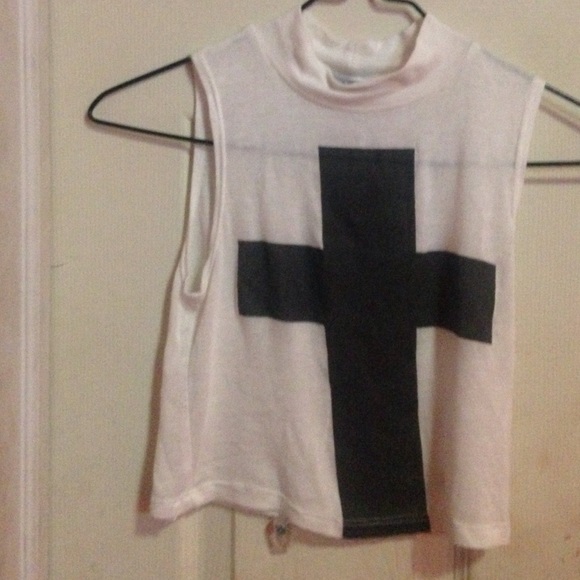 cropped cross shirt