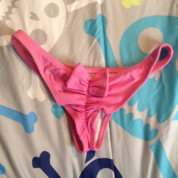 San Lorenzo pink bow back.