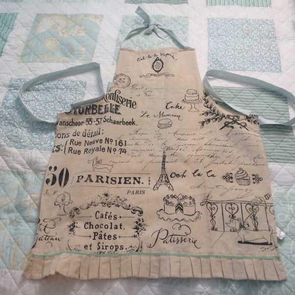 Parisian apron. Price is firm