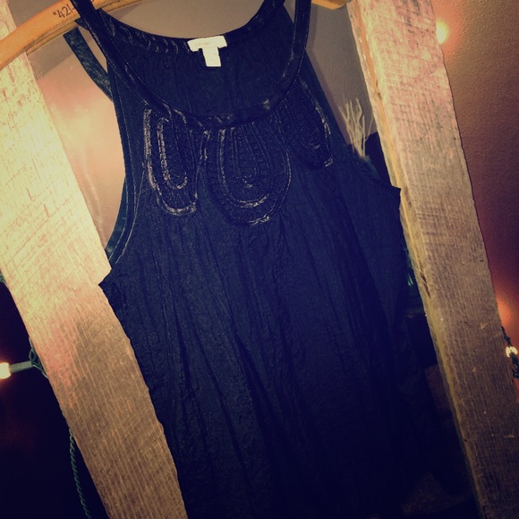 Black Crinkly Faux Silk Top w/Cutout Detail