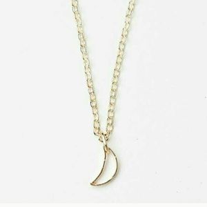 Brandy Melville moon necklace