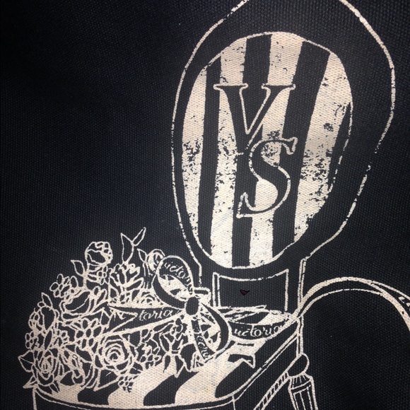 VIctorias Secret hand bag - Picture 2 of 2