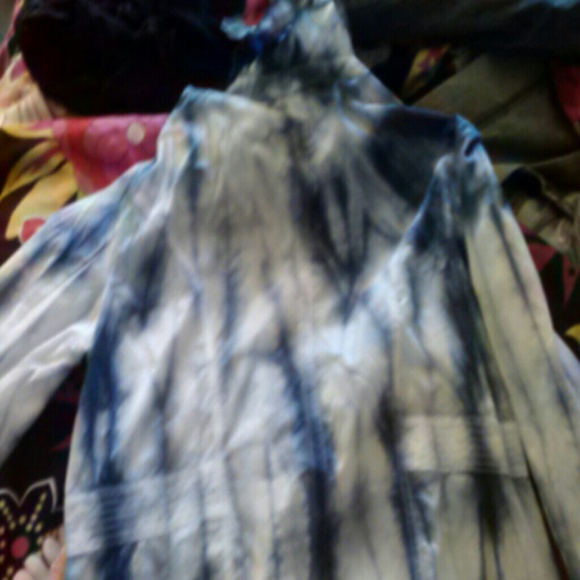 Tye dye Windbreaker - Picture 2 of 4