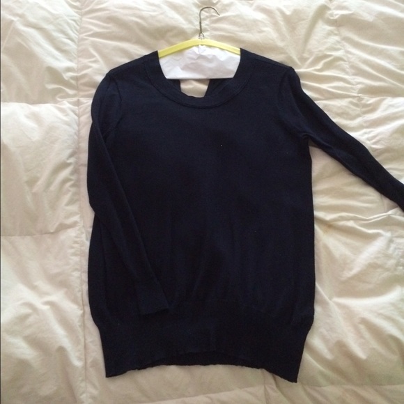 I crew sweater with bow in the back