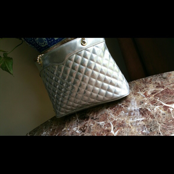 Hand bag - Picture 2 of 4