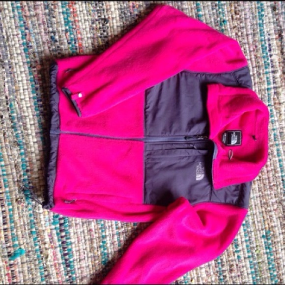 The North Face Denali fleece hot pink jacket