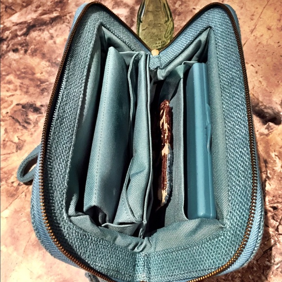 Petunia Picklebottom clutch - Picture 3 of 4