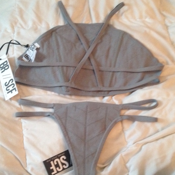 Beach Riot/Stone Cold Fox Bikini Set - Picture 2 of 4