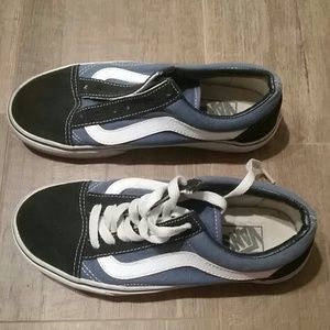 NEW! Women's Vans originals lo tops