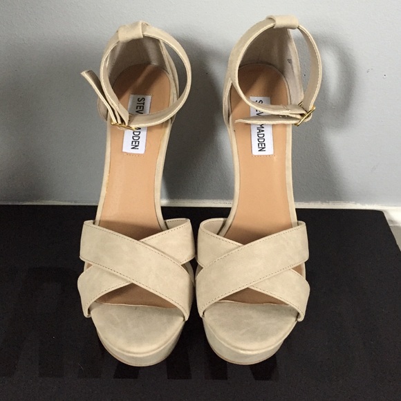 Authentic Steve Madden Wedges