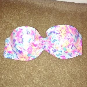 BRAND NEW Victoria secret swim top! Size 34D