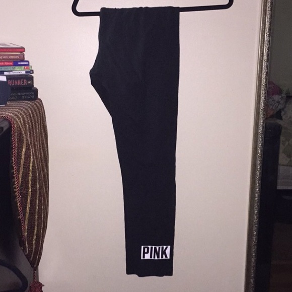PINK yoga leggings
