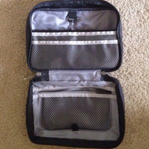 Nike travel organizer