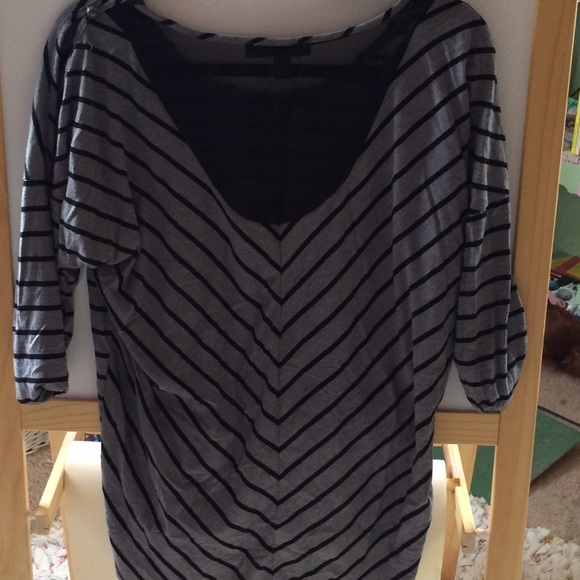 Top - Picture 2 of 3