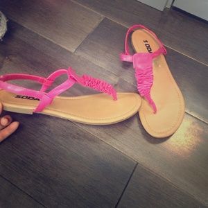 Hot pink summer sandals!