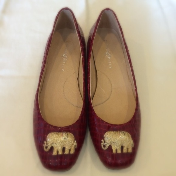 Diana Kelly shoes, size 9, new condition