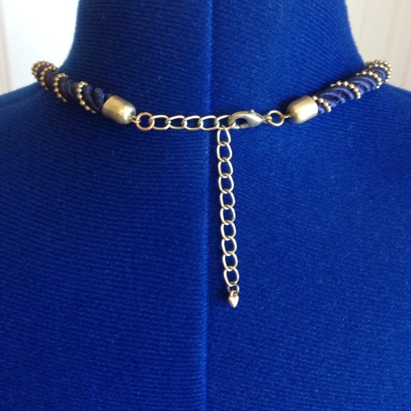 SOLD!! Gold Starfish Necklace - Picture 3 of 3