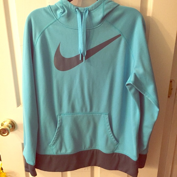 Nike sweatshirt