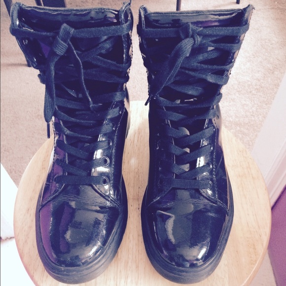 Dr. Martens