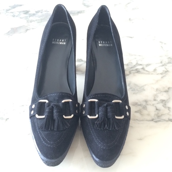 Never Worn Stuart Weitzman Black Suede Pumps
