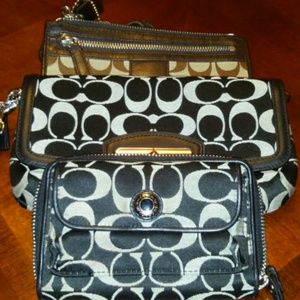 Authentic coach wristlet