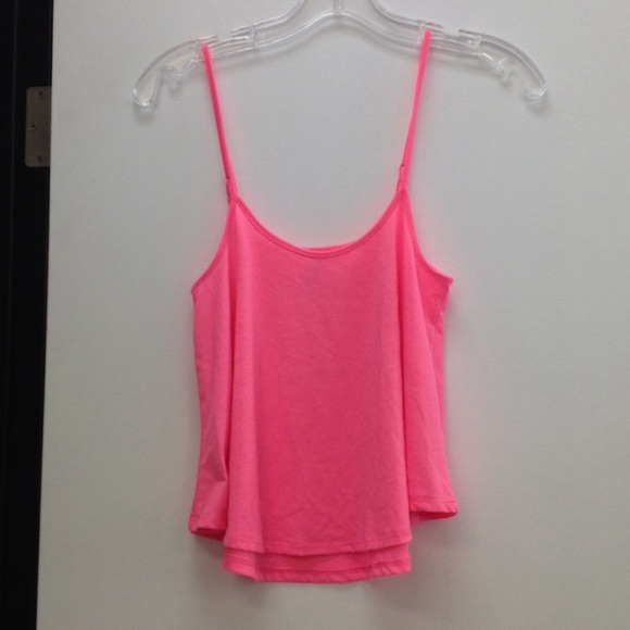 Hot pink crop top!