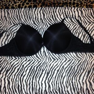 Black "Bombshell" Bra