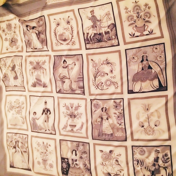 HERMES "imagerie" black and white scarf 100% silk