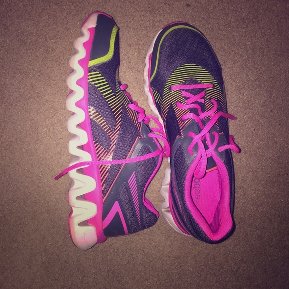 Reebok shoes! Willing to negotiate the price!