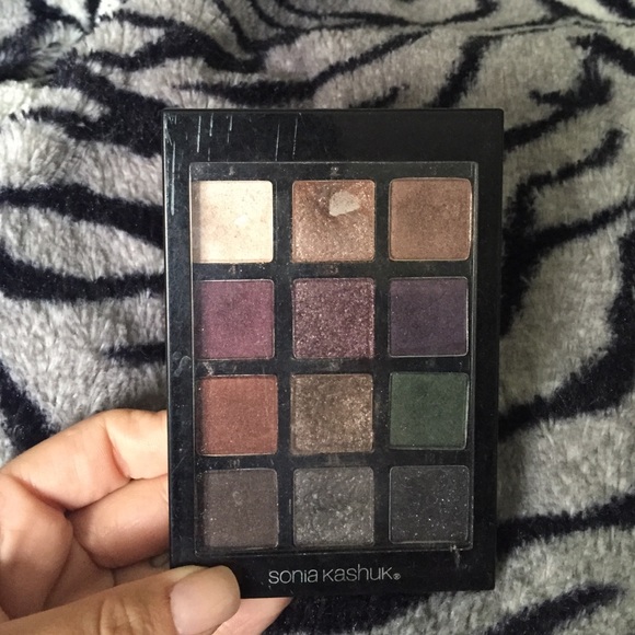 Sonia Kashuk eyeshadow palette
