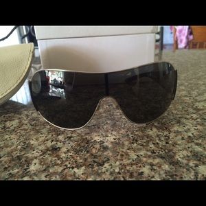 Versace Sunglasses {100% Authenthic}