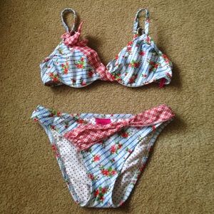 NWOT Betsey Johnson blue plaid and red rose bikini