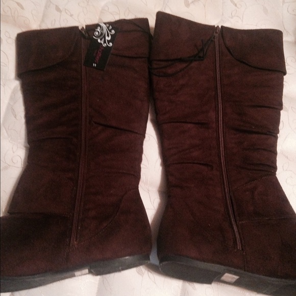 Chocolate brown mid-calf boots - Picture 4 of 4