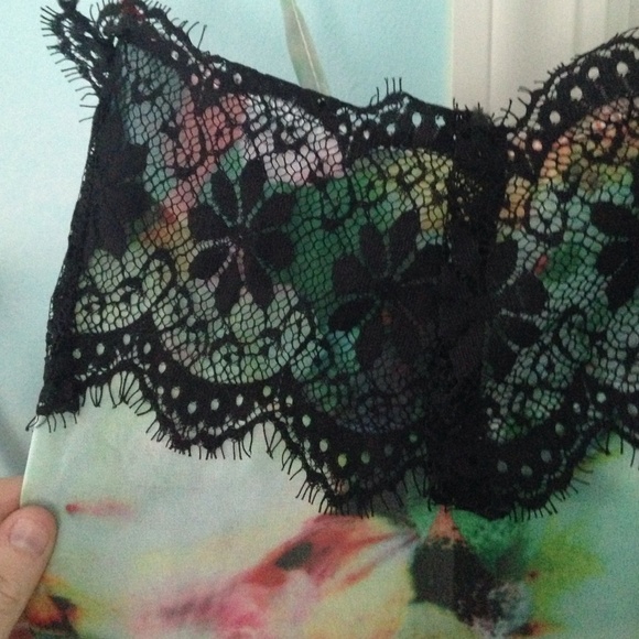 Colorful Lace Romper - Picture 2 of 3