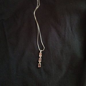 Lia Sophia 3 stone necklace, hardly worn.
