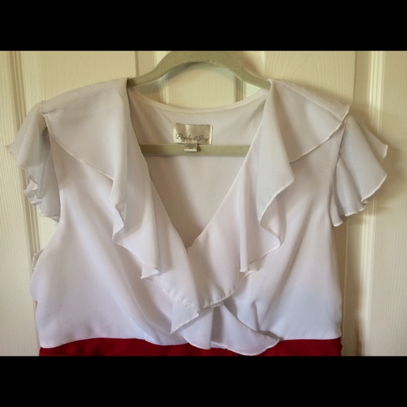 Dress - Picture 4 of 4