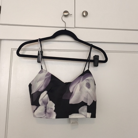 TOBI floral crop top!