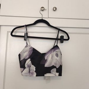 TOBI floral crop top!