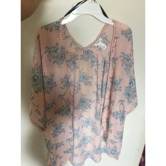 Floral chiffon kimono