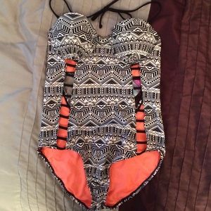 NWT one piece swimsuit