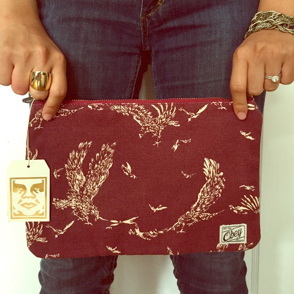 Obey Handbags - Obey clutch