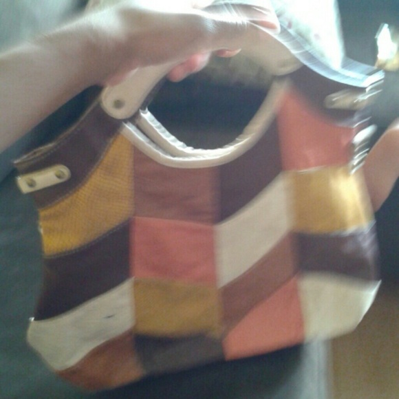 Purse - Picture 3 of 4