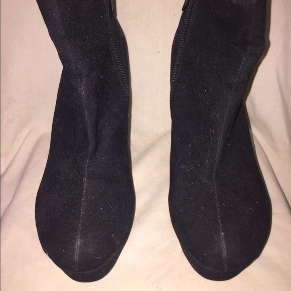 Faux suede black wedged ankle boots