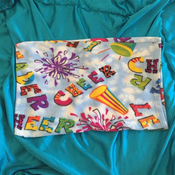 NEW Cheer fleece pillow case