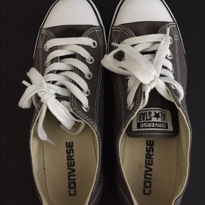 Converse Chuck Taylor Dainty Sneaker -Grey-size 6
