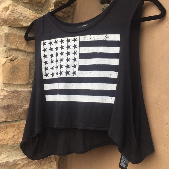 Black American flag cropped muscle tee tank