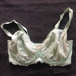 Mint green 34DDD unlined Victoria's Secret bra
